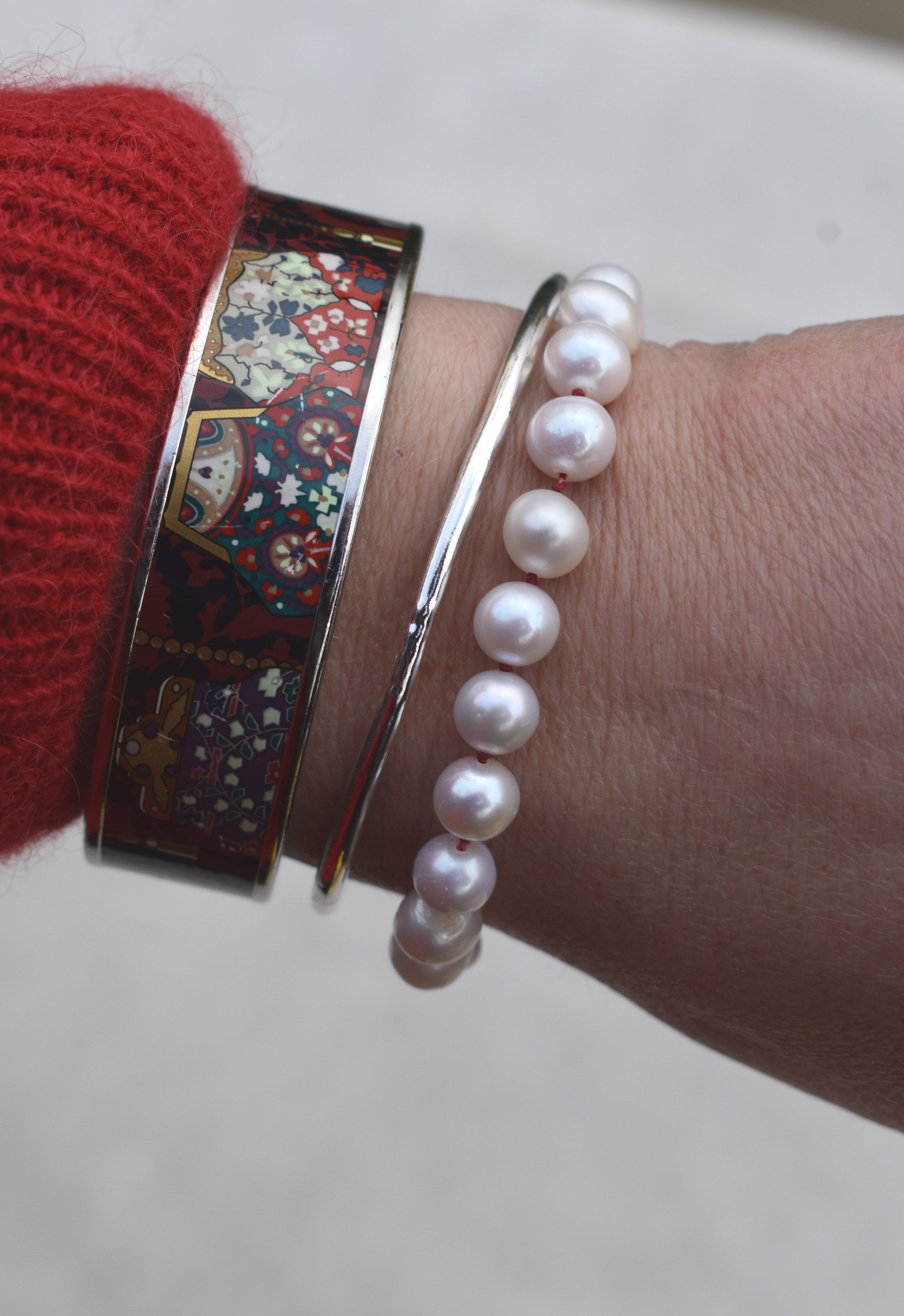 Big freshwater pearls hand strung on natural silk. Can be worn alone or with a combination of other bangles from the collection. Pearl bracelet freshwater pearls cultured pearl jewellery bridal jewellery stacking bracelet wedding accessories