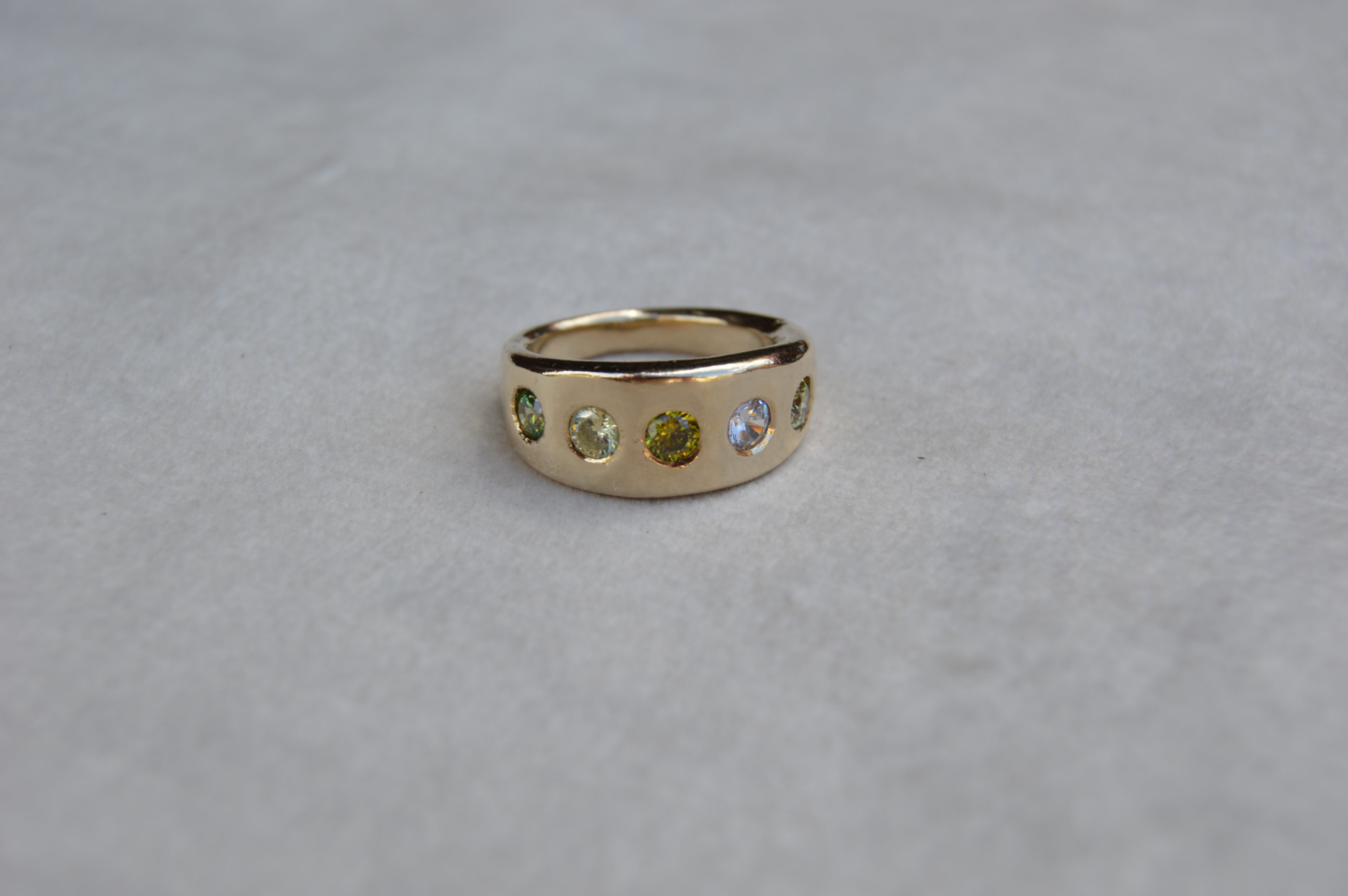 9ct yellow gold diamond ring engagement ring wedding ring diamond peridot yellow sapphire flush italian style ring