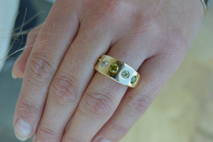 9ct yellow gold diamond ring engagement ring wedding ring diamond peridot yellow sapphire flush italian style ring